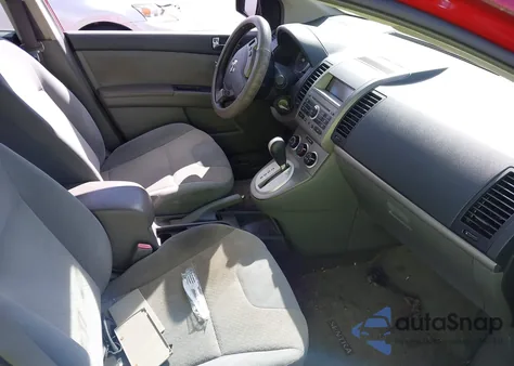 2009 Nissan Sentra 2.0S z USA, uszkodzony, nr VIN 3N1AB61E99L624684